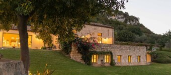 Casale Palombieri by DomuSicily