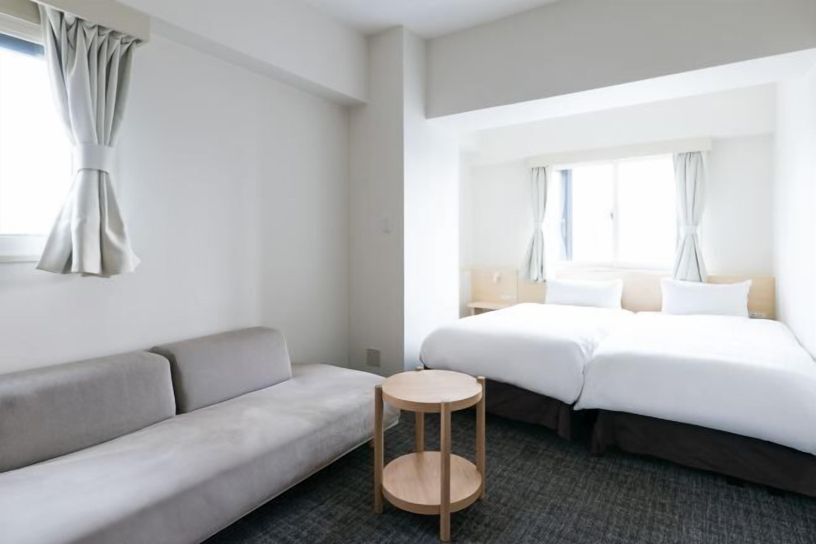 오리/거위털 이불, 객실 내 금고, 암막 커튼, 다리미/다리미판