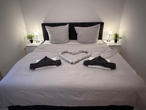 Unclassified image, 3 of 17, button