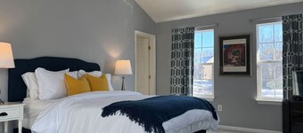 Colonial Playland - 5BD, Private Yard, Game Room