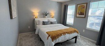 Colonial Playland - 5BD, Private Yard, Game Room