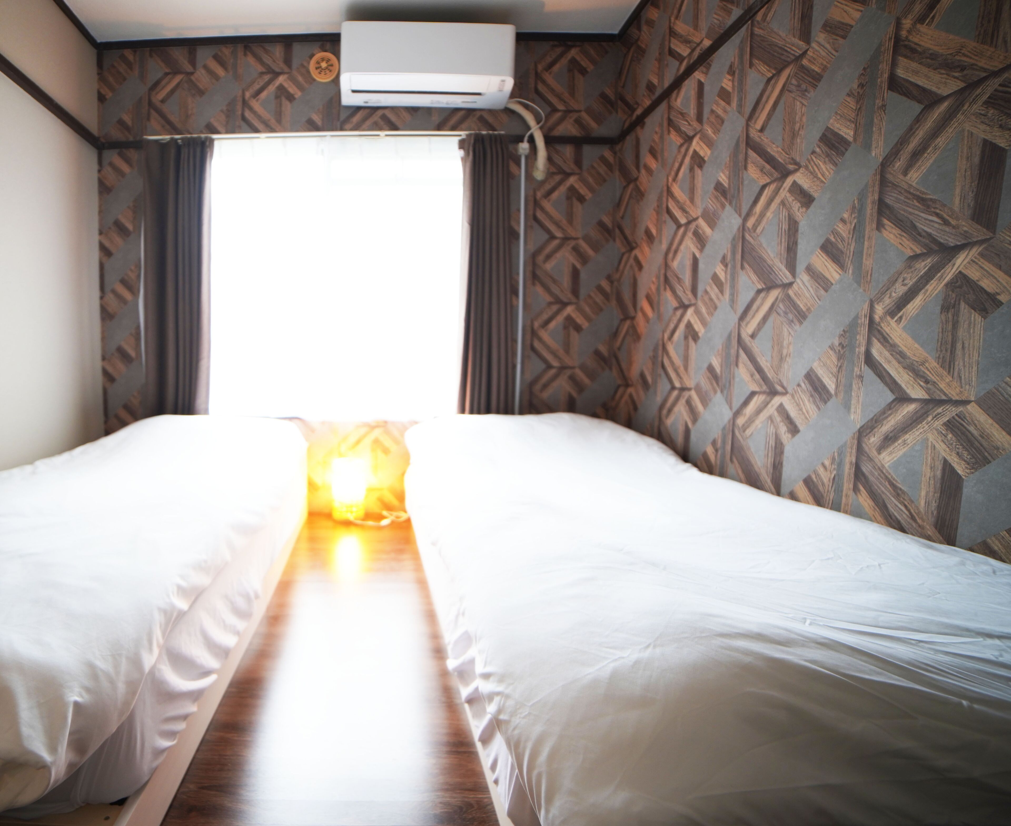 2 多间卧室、WiFi、床单