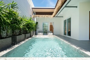 Outdoor pool, sun loungers
