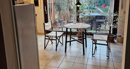 **Charming feel-good oasis with sun terrace! Pet friendly**.