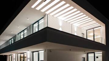 Villa (Six Bedroom Villa with Pool) | Exterior