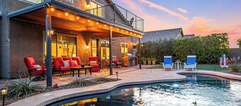 Family Friendly! Htd Pool, Air Hockey, View!