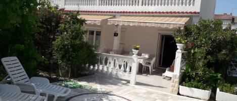 Apartment (Apartment Daisy) | Exterior
