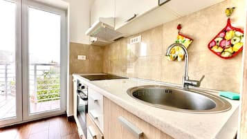 Departamento (One-Bedroom Apartment (1.kat)) | Cocina privada | Refrigerador