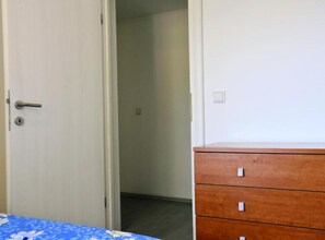 Ferienhaus (Four Bedroom Holiday Home with Pool)