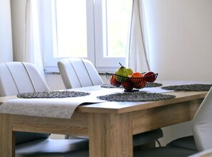 Casa (Four Bedroom Holiday Home with Pool) | Sala de jantar