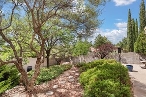 Property grounds - Casa Deliciosa - An Irvie Home (Albuquerque)