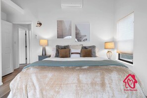 3 quartos, ferros/tábuas de passar roupa, Wi-Fi, roupa de cama