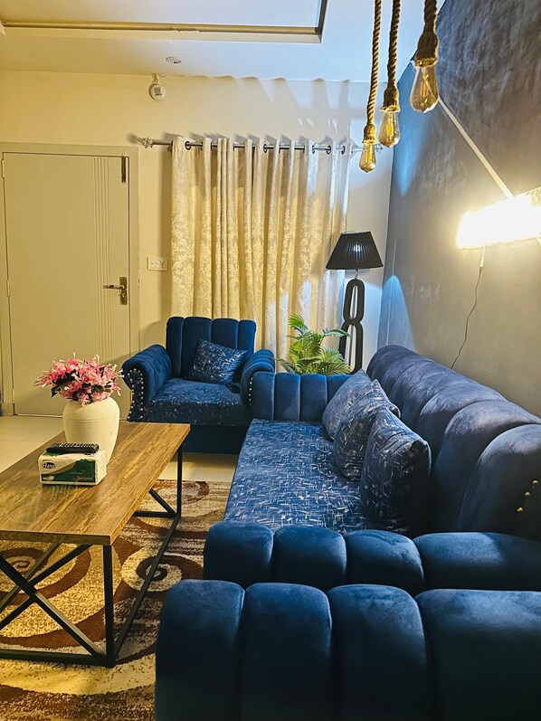Smart TV - Luxury Designer 1BHK Apartment (Rawalpindi)