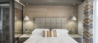 Stylish Lodge with Parking nr Ilfracombe & Beaches