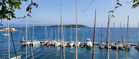 Marina/club náutico