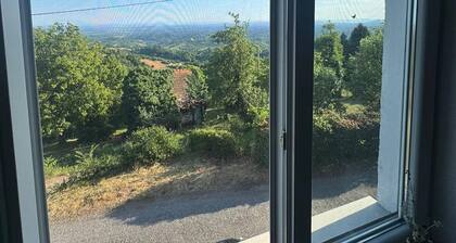 Plesivica Hillside Holiday Home With Hot -tub