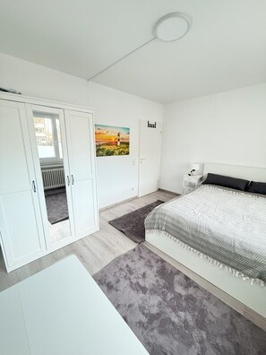 1 slaapkamer, een bureau, een strijkplank/strijkijzer, gratis wifi