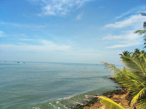 1 BHK Sea Facing Villa overlooking the Arabian Sea