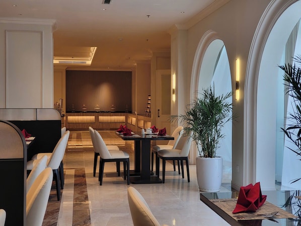 Restaurant - Cosmo Stars Hotel Bac Lieu (Bac Lieu)