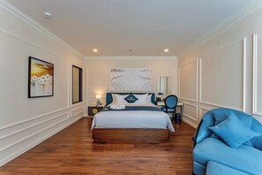 Camera Superior, 1 letto king | Una scrivania, Wi-Fi gratuito, lenzuola