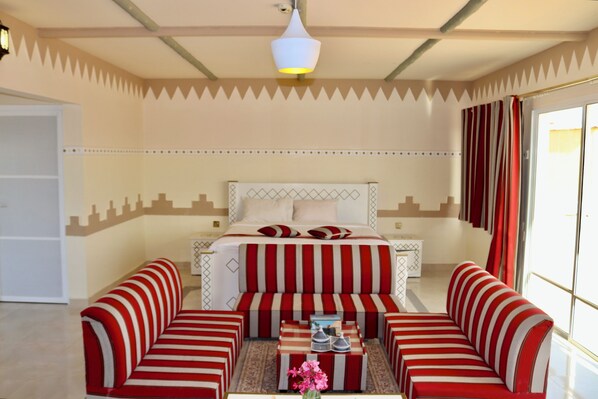 5 makuuhuonetta, internet, vuodevaatteet, pääsy pyörätuolilla