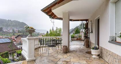 Ferienwohnung 'Latschigbach' mit gemeinsamer Terrasse, gemeinsamem Garten und Wi-Fi