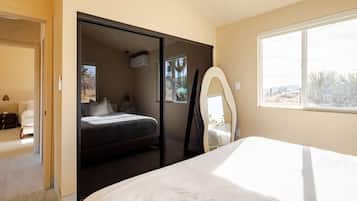 2 chambres, fer et planche Ă repasser, Wi-Fi, draps fournis