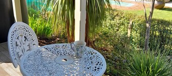 Heritage apartment attached to character home with pool in central Nelson.
