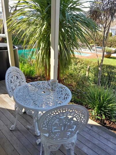 Heritage apartment attached to character home with pool in central Nelson.