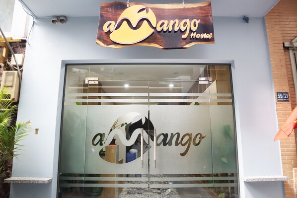 Voorkant van accommodatie