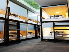 Soundproofing, free WiFi - Amango Hostel (Ho Chi Minh City)