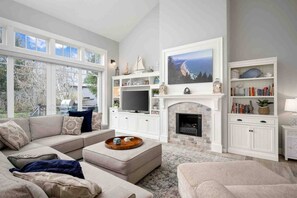 Luokittelematon kuva, 3 kautta 47, painike