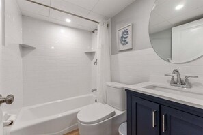 Hair dryer, towels - 1BR Condo in Prime Location with Heated Pool & BBQ (North Wildwood)