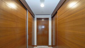 1 bedroom, blackout curtains, iron/ironing board, free WiFi - Holistay luxury homes-Dubai mall Studio (Dubai)