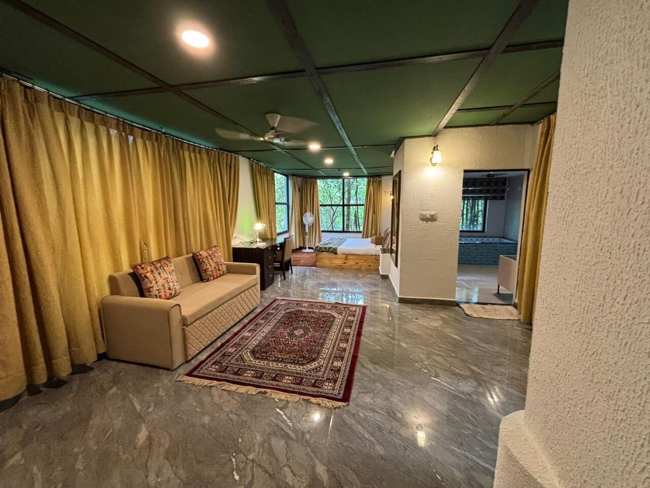 King Room | Living area