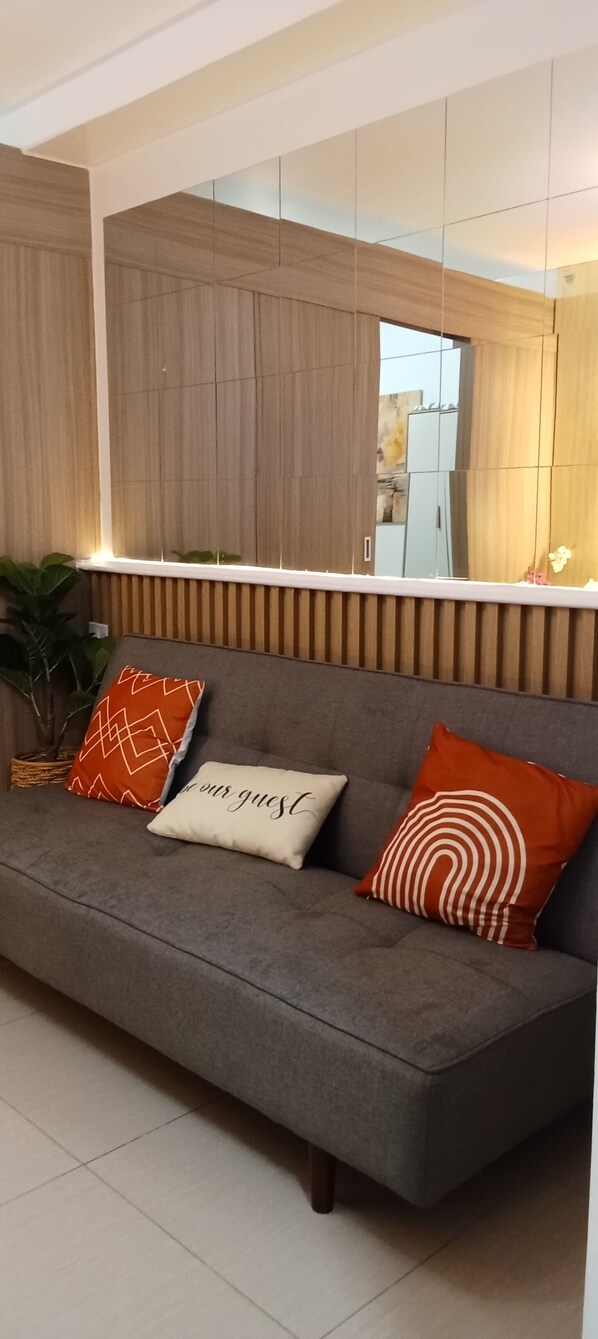 Interior - 1-Bedroom Apartment in Lovely Place Pasay with AC, Free WiFi (Pasay)