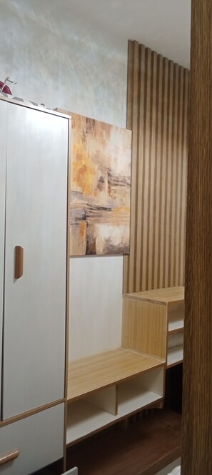 Interior - 1-Bedroom Apartment in Lovely  Place Pasay with AC, Free WiFi (Pasay)