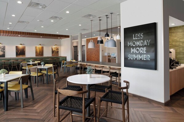 Dagelijks ontbijtbuffet inbegrepen