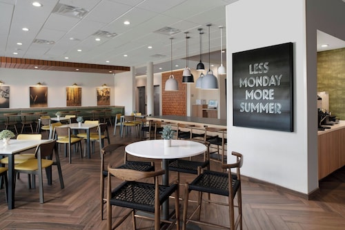 Fairfield by Marriott Inn & Suites DeSoto Dallas South