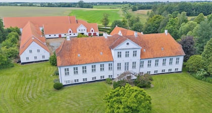 Hindemae Estate An Exclusive Experienc