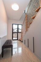 Apartamento, 2 quartos, sacada, vista para a montanha | Área de estar