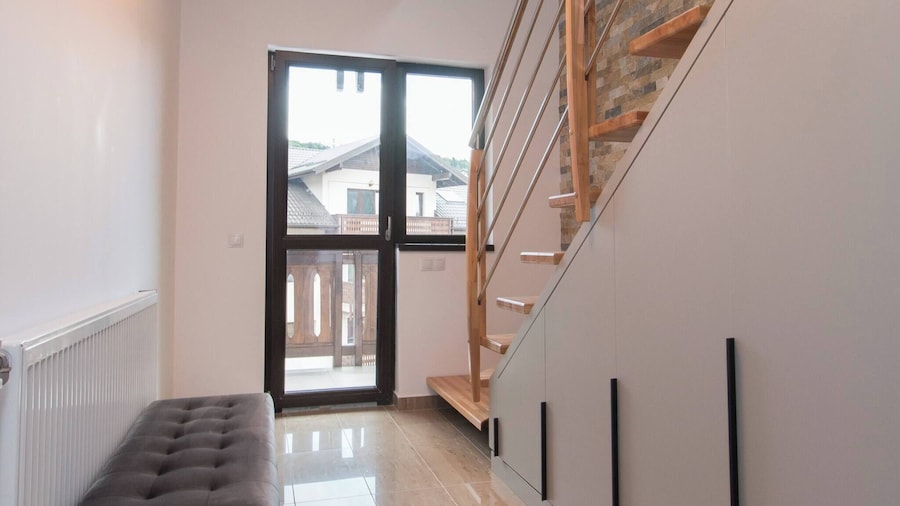 Mountain Valley View