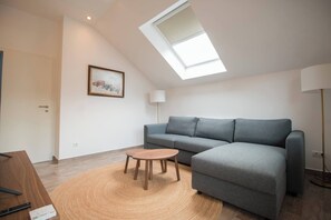 Living room - Mountain Valley View (Busteni)