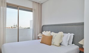 Family Apartment | 2 bedrooms, iron/ironing board, free WiFi