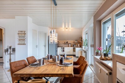 Holiday Apartment 'Am Wald' with Shared Garden, Balcony and Wi-Fi