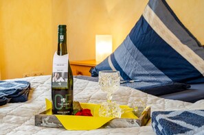 3 bedrooms, iron/ironing board, free WiFi - Holiday Home 'Ferienhaus Lüttje Dörp' with Private Terrace, Private Garden and Wi-Fi (Blomberg)