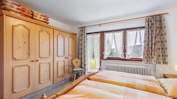 2 habitaciones, wifi gratis y ropa de cama