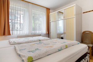 1 chambre, Wi-Fi gratuit, draps fournis