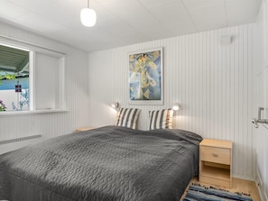 2 bedrooms, WiFi