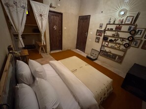 防音設備、WiFi (無料)